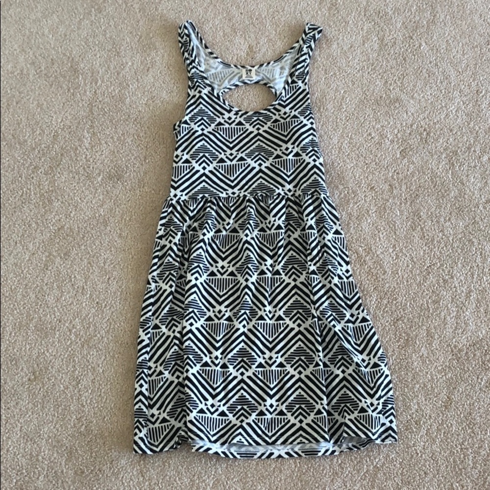 Patterned dress